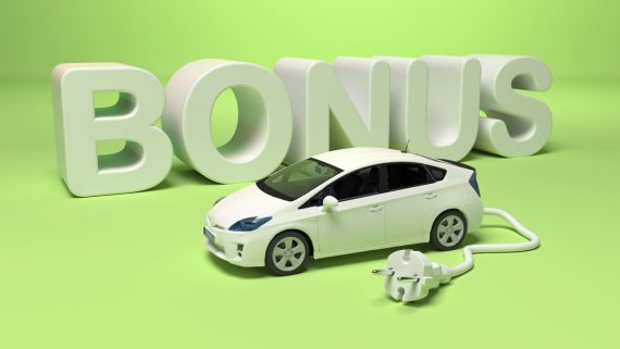 Bonus écologique 2021 : qu'espérer pour les véhicules hybrides ?